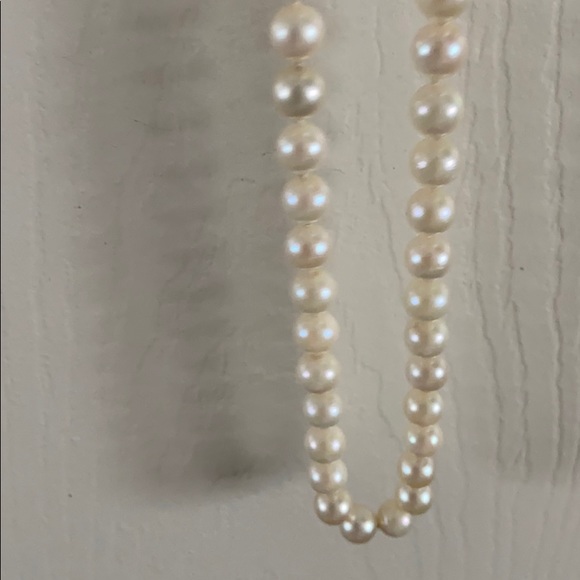 Necklace - Picture 2 of 3